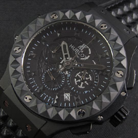 目玉腕時計ウブロ ビッグバン(全面ブラック)