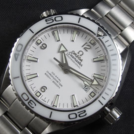 【品質安心】OMEGA シーマスター プラネット オーシャン腕時計